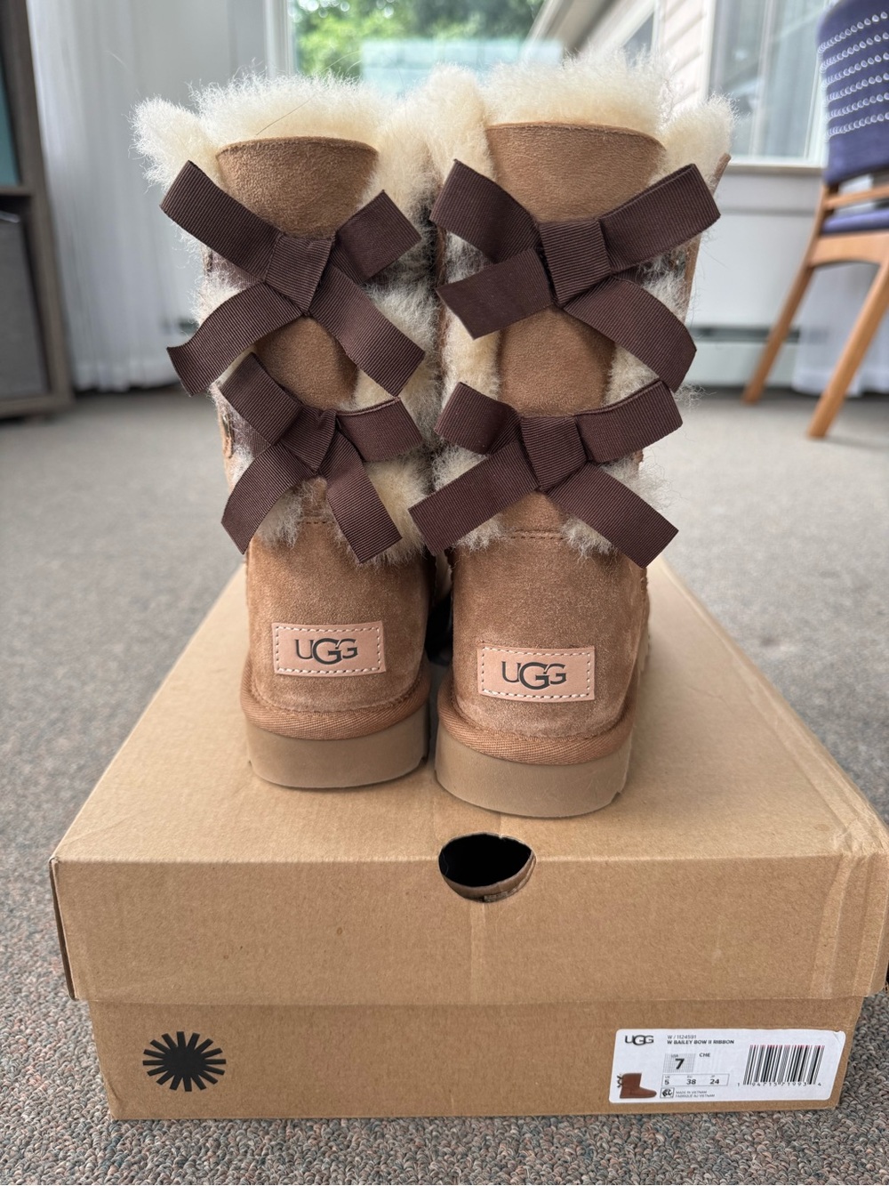 UGG Chestnut Suede Shearling Back-Bow Boots Size 7